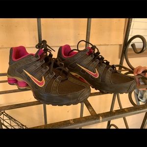 Nike Shoxx youth 5 women’s 7